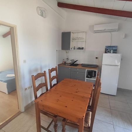 Apartments Sime Lopar Εξωτερικό φωτογραφία