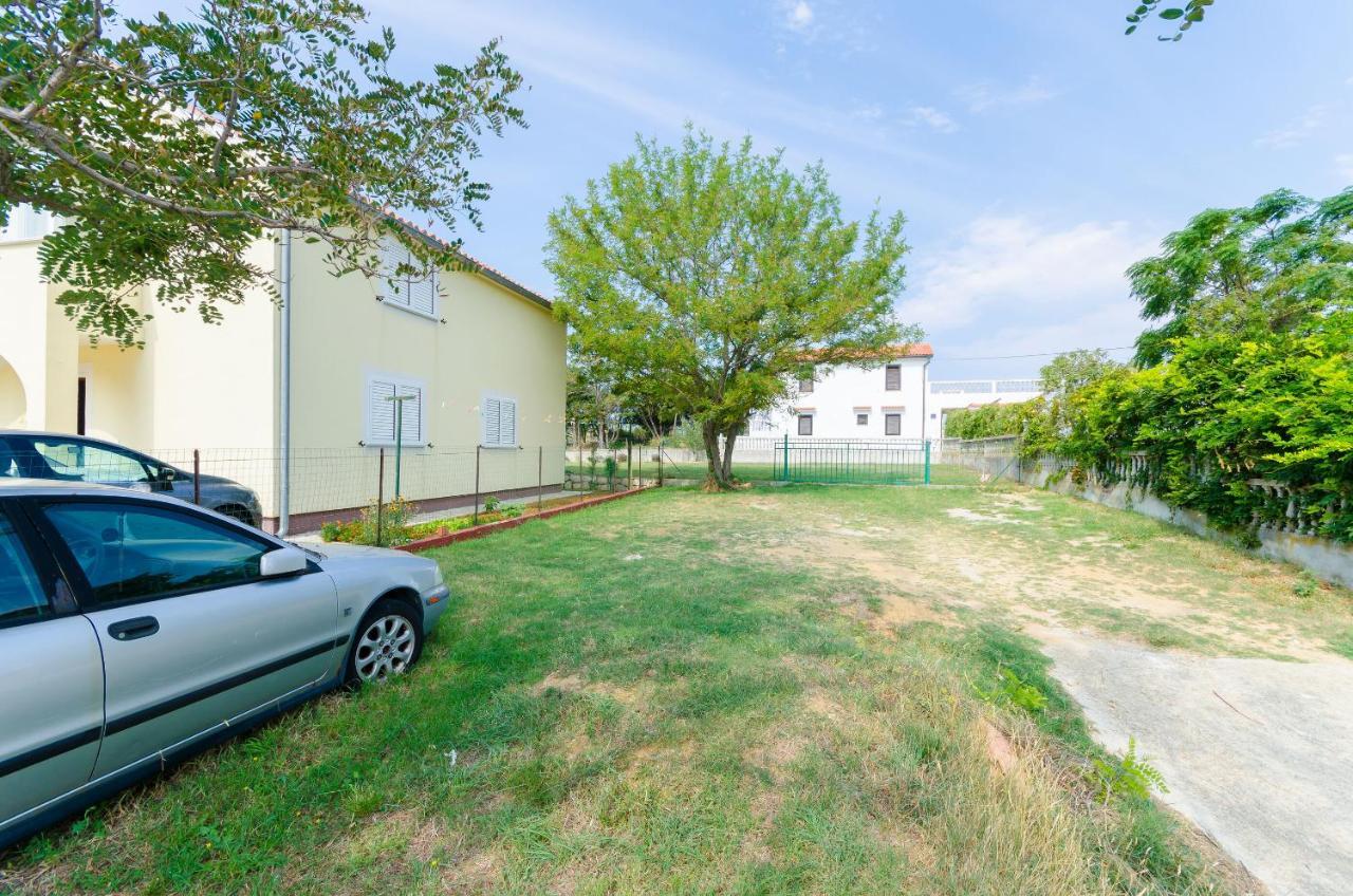 Apartments Sime Lopar Εξωτερικό φωτογραφία